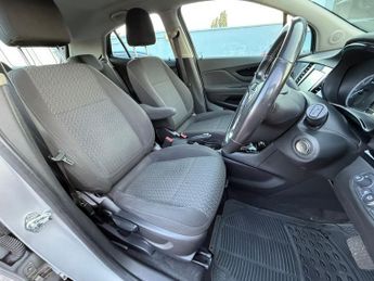 VAUXHALL MOKKA X 1.4i Turbo Active SUV 5dr Petrol Auto Euro 6 (140 ps)