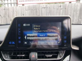 TOYOTA C-HR 1.8 VVT-h Design SUV 5dr Petrol Hybrid CVT Euro 6 (s/s) (122 ps)