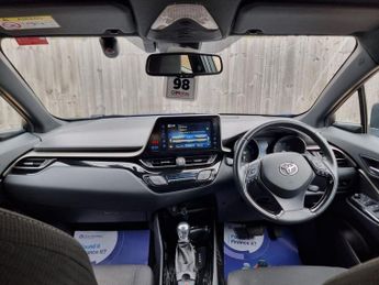 TOYOTA C-HR 1.8 VVT-h Design SUV 5dr Petrol Hybrid CVT Euro 6 (s/s) (122 ps)