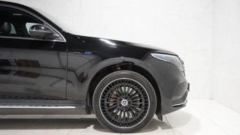 MERCEDES-BENZ EQC EQC 400 80kWh AMG Line (Premium Plus) SUV 5dr Electric Auto 4MAT