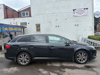 TOYOTA AVENSIS 2.0 D-4D TR Tourer 5dr Diesel Manual Euro 5 (126 ps)