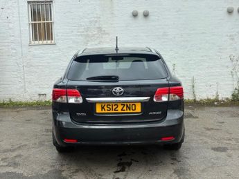 TOYOTA AVENSIS 2.0 D-4D TR Tourer 5dr Diesel Manual Euro 5 (126 ps)