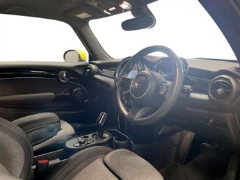 MINI Electric Hatch Cooper SE 32.6kWh Level 2 Hatchback 3dr Electric Auto (184 ps)