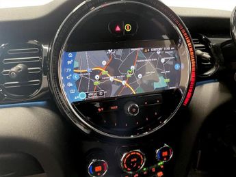 MINI Electric Hatch Cooper SE 32.6kWh Level 2 Hatchback 3dr Electric Auto (184 ps)