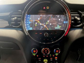 MINI Electric Hatch Cooper SE 32.6kWh Level 2 Hatchback 3dr Electric Auto (184 ps)