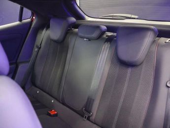 VAUXHALL MOKKA ELECTRIC 50kWh SRi Premium SUV 5dr Electric Auto (136 ps)