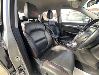MG MG ZS 1.0 T-GDI Exclusive Auto Euro 6 5dr