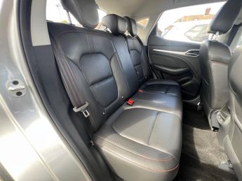 MG MG ZS 1.0 T-GDI Exclusive Auto Euro 6 5dr