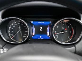 MASERATI LEVANTE 3.0D V6 SUV 5dr Diesel ZF 4WD Euro 6 (s/s) (275 ps)
