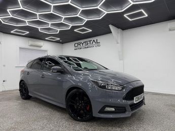 Ford Focus 2.0T EcoBoost ST-3 Hatchback 5dr Petrol Manual Euro 6 (s/s) (250