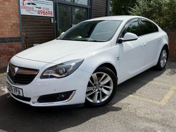 Vauxhall Insignia 2.0 CDTi SRi Nav Hatchback 5dr Diesel Manual Euro 6 (s/s) (170 p