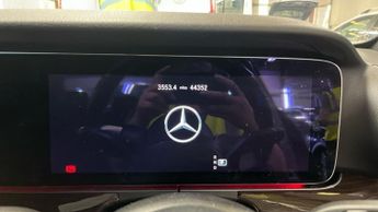 MERCEDES-BENZ E CLASS 2.0 E220d Sport Saloon 4dr Diesel G-Tronic+ Euro 6 (s/s) (194 ps