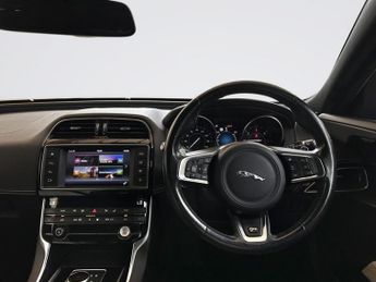 JAGUAR XE 2.0d R-Sport Saloon 4dr Diesel Auto Euro 6 (s/s) (180 ps)
