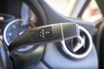 MERCEDES-BENZ A CLASS 1.5 A180d SE Hatchback 5dr Diesel 7G-DCT Euro 6 (s/s) (109 ps)