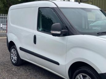 FIAT DOBLO 1.3 MultiJetII L1 H1 Euro 6 4dr