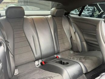 MERCEDES-BENZ E CLASS 2.9 E400d AMG Line (Premium Plus) Coupe 2dr Diesel G-Tronic+ 4MA