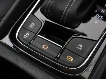 SKODA KODIAQ 2.0 TSI Scout SUV 5dr Petrol DSG 4WD Euro 6 (s/s) (7 Seat) (180 
