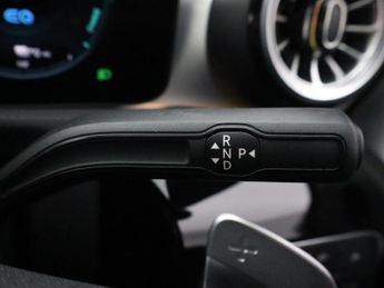 MERCEDES-BENZ CLA 1.3 CLA250e 15.6kWh AMG Line (Premium) Shooting Brake 5dr Petrol