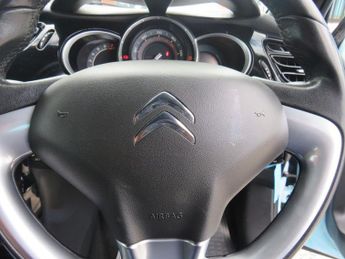 CITROEN DS3 1.6 VTi DStyle Hatchback 3dr Petrol Manual Euro 5 (120 ps)