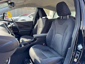 TOYOTA PRIUS 1.8 VVT-h GPF Business Edition Plus Hatchback 5dr Petrol Hybrid 