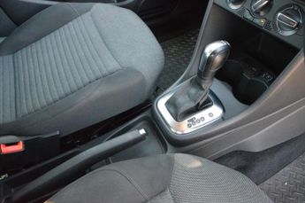 VOLKSWAGEN POLO 1.4 SE Hatchback 5dr Petrol DSG Euro 5 (85 ps)