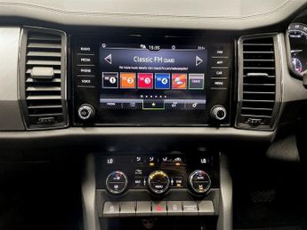SKODA KODIAQ 2.0 TDI SE SUV 5dr Diesel DSG 4WD Euro 6 (s/s) (7 Seat) (150 ps)