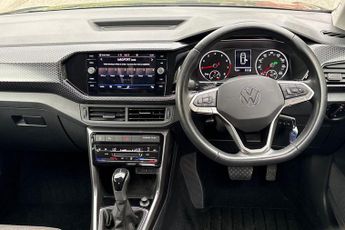 VOLKSWAGEN T-CROSS 1.5 TSI EVO SEL SUV 5dr Petrol DSG Euro 6 (s/s) (150 ps) Front /