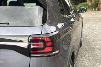 VOLKSWAGEN T-CROSS 1.5 TSI EVO SEL SUV 5dr Petrol DSG Euro 6 (s/s) (150 ps) Front /