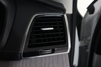 VOLVO XC90 2.0 B6 MHEV Ultimate Dark Auto 4WD Euro 6 (s/s) 5dr