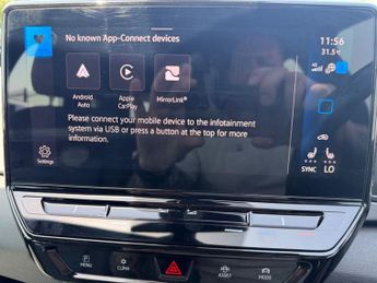 VOLKSWAGEN ID.3 Pro Performance 58kWh Life Hatchback 5dr Electric Auto (204 ps)