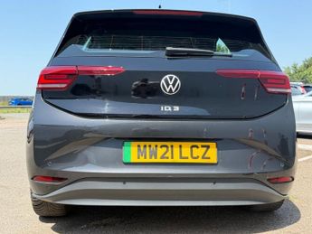 VOLKSWAGEN ID.3 Pro Performance 58kWh Life Hatchback 5dr Electric Auto (204 ps)