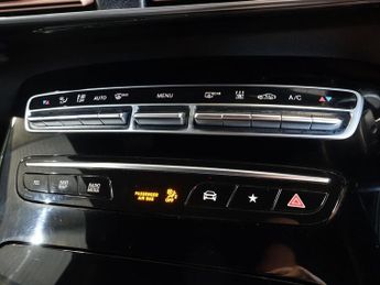 MERCEDES-BENZ EQC EQC 400 80kWh AMG Line SUV 5dr Electric Auto 4MATIC (408 ps)
