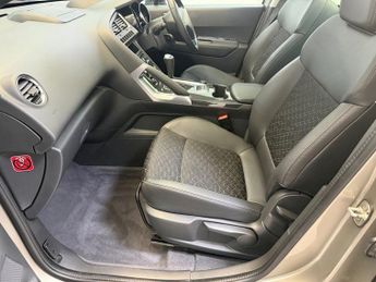 PEUGEOT 3008 1.6 BlueHDi Allure SUV 5dr Diesel EAT Euro 6 (s/s) (120 ps)