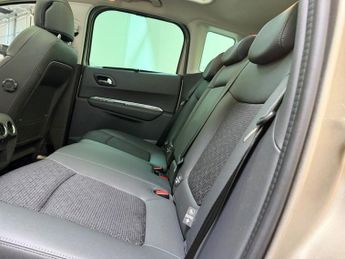 PEUGEOT 3008 1.6 BlueHDi Allure SUV 5dr Diesel EAT Euro 6 (s/s) (120 ps)