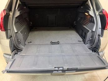PEUGEOT 3008 1.6 BlueHDi Allure SUV 5dr Diesel EAT Euro 6 (s/s) (120 ps)