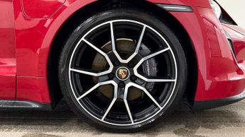 PORSCHE TAYCAN Performance Plus 93.4kWh Saloon 4dr Electric Auto RWD (11kW Char