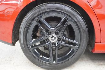 MERCEDES-BENZ A CLASS 1.3 A200 AMG Line (Premium) Hatchback 5dr Petrol 7G-DCT Euro 6 (