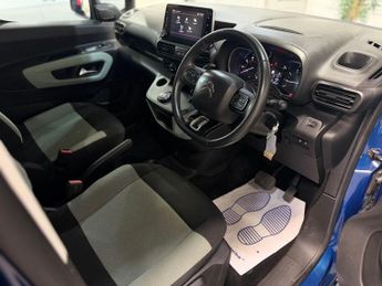 CITROEN BERLINGO 1.5 BlueHDi Feel M MPV 5dr Diesel EAT Euro 6 (s/s) (130 ps)