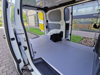 VAUXHALL Vivaro Electric 3100 75kWh Dynamic Panel Van 6dr Electric Auto L1 H1 (7.4kW Char