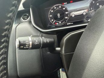 LAND ROVER RANGE ROVER SPORT 3.0 SD V6 HSE SUV 5dr Diesel Auto 4WD Euro 6 (s/s) (306 ps)
