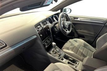 VOLKSWAGEN GOLF 1.5 TSI EVO GPF R-Line Hatchback 5dr Petrol DSG Euro 6 (s/s) (15