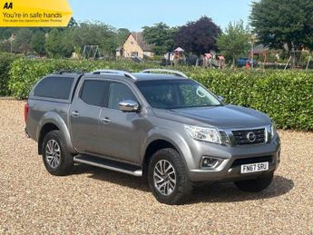 NISSAN NAVARA 2.3 dCi Tekna Pickup Double Cab 4dr Diesel Manual 4WD Euro 6 (s/