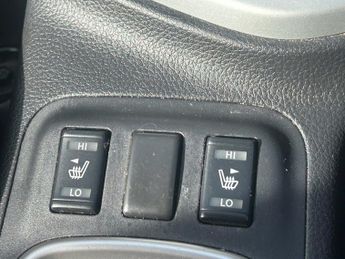 NISSAN NAVARA 2.3 dCi Tekna Pickup Double Cab 4dr Diesel Manual 4WD Euro 6 (s/