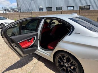 BMW 3 SERIES 2.0 330e 7.6kWh M Sport Saloon 4dr Petrol Plug-in Hybrid Auto Eu