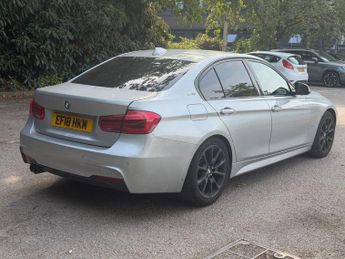 BMW 3 SERIES 2.0 330e 7.6kWh M Sport Saloon 4dr Petrol Plug-in Hybrid Auto Eu