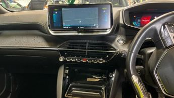 PEUGEOT E-2008 50kWh GT Premium SUV 5dr Electric Auto (136 ps)