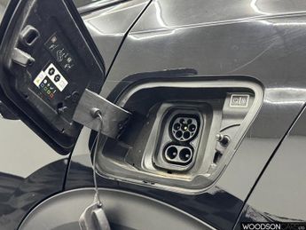 PEUGEOT E-2008 50kWh GT Premium SUV 5dr Electric Auto (136 ps)