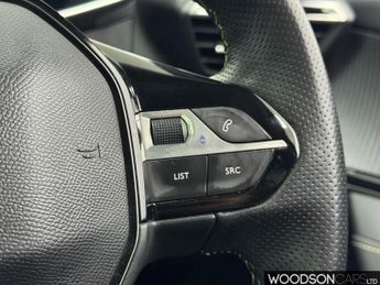 PEUGEOT E-2008 50kWh GT Premium SUV 5dr Electric Auto (136 ps)