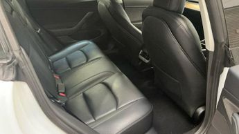 TESLA Model 3 (Dual Motor) Long Range Saloon 4dr Electric Auto 4WDE (346 ps)