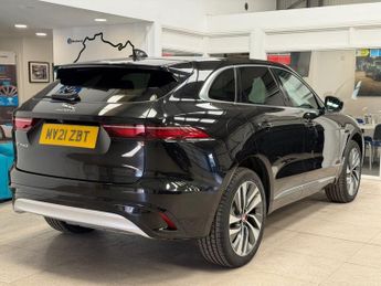 JAGUAR F-PACE 2.0 D200 MHEV HSE SUV 5dr Diesel Auto AWD Euro 6 (s/s) (204 ps)